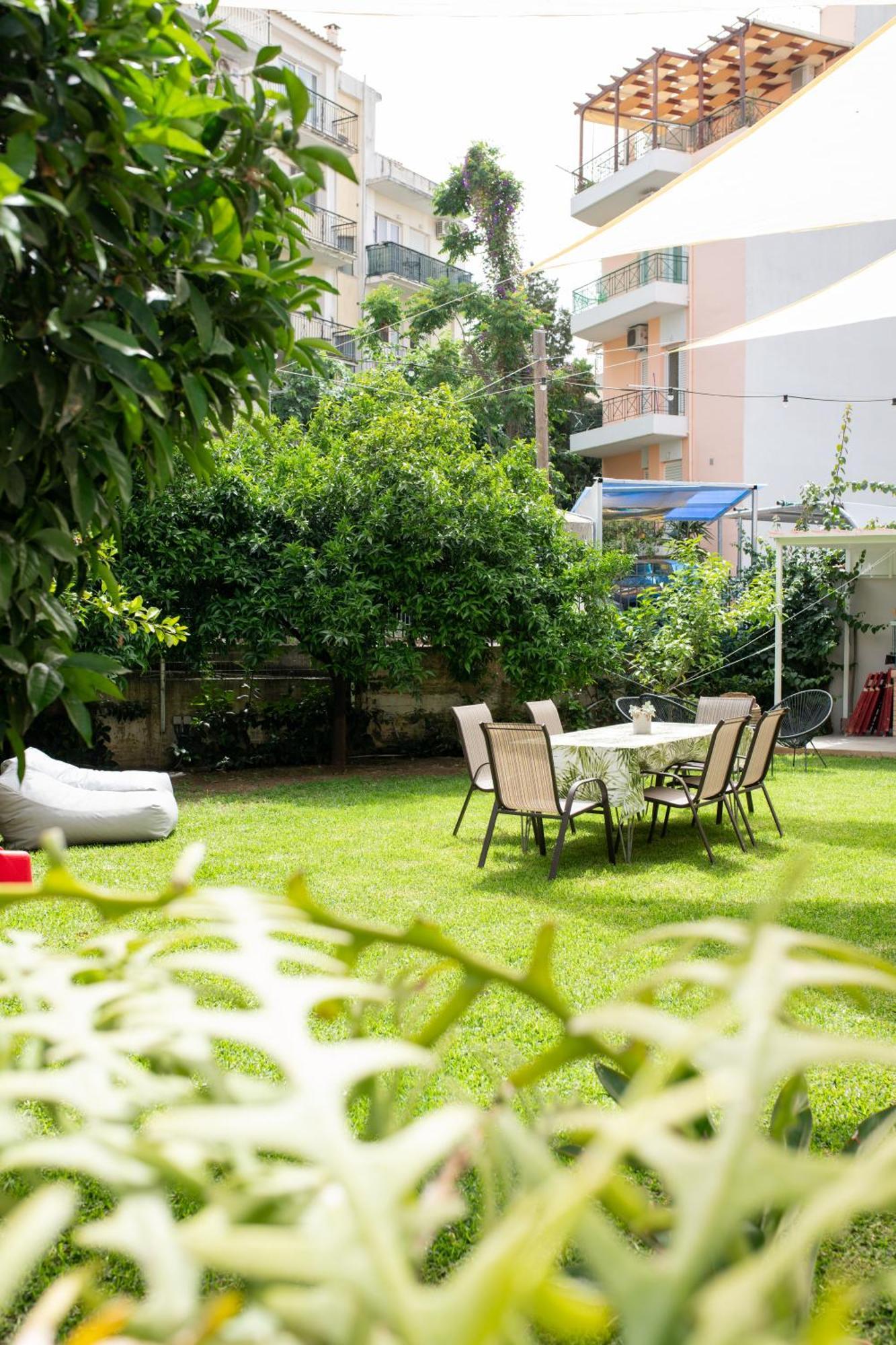 Cactus - Blooming Garden Apartments Kalamata Exterior foto